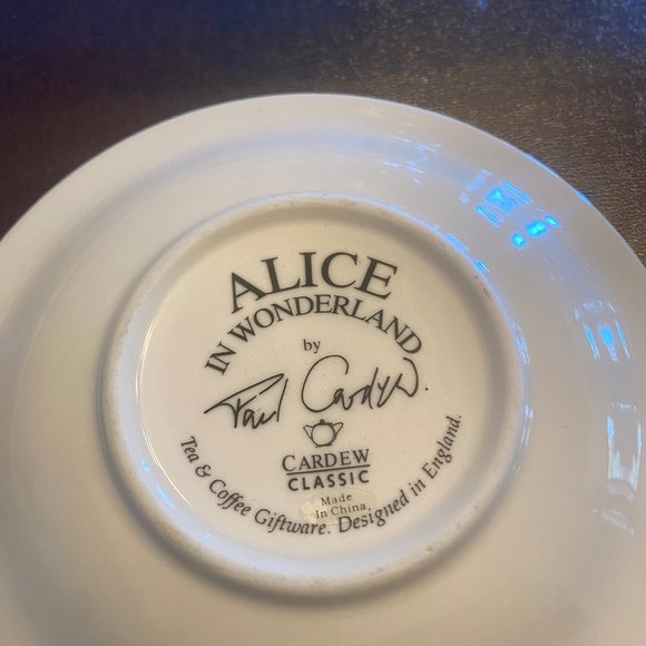 Paul Cardew "Alice in Wonderland" Coffee cup and saucer- set of four - Picture 12 of 14